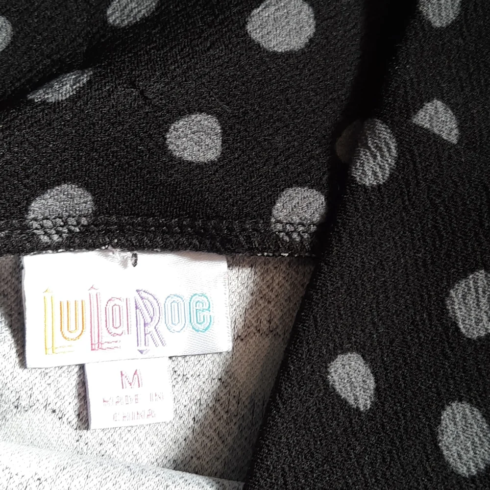 LuLaRoe midi black and Grey flirty skirt - Picture 3 of 3